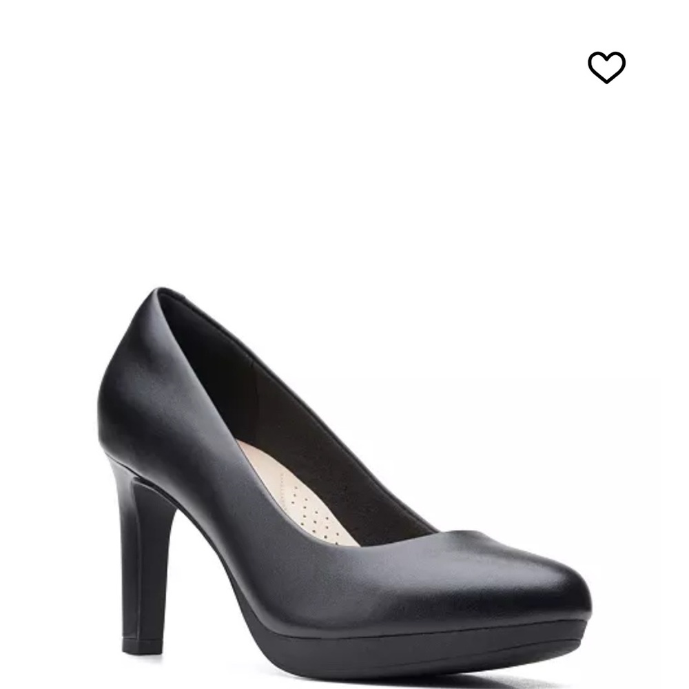 Clarks Collection Ultimate Comfort Black Leather Heels